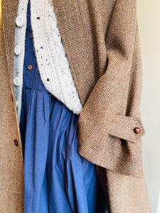 Sporting Tweed Balmacaan Coat / Brown