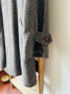 Shetland Wool Balmacaan Coat / Herringbone – Colenimo